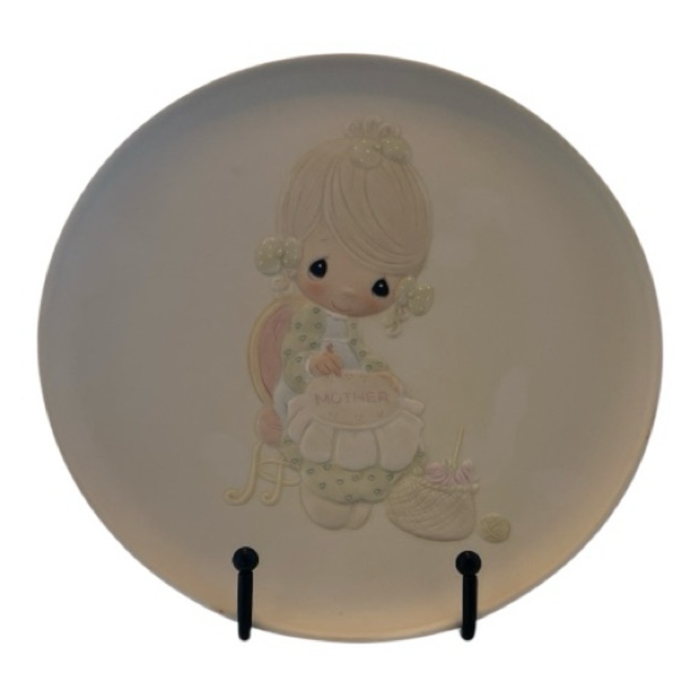 1980 Precious Moments "Mother Sew Dear" Collector's Plate.